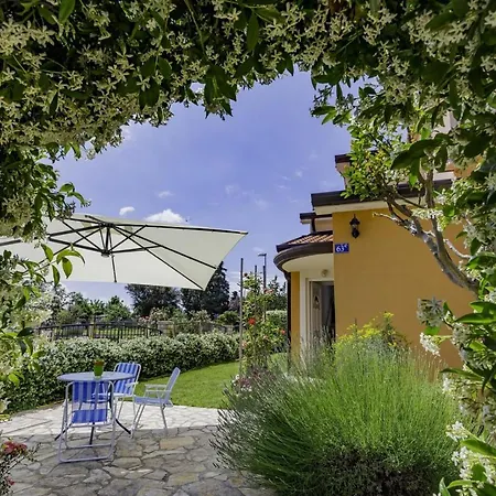 Apartament Bozica House With Umag